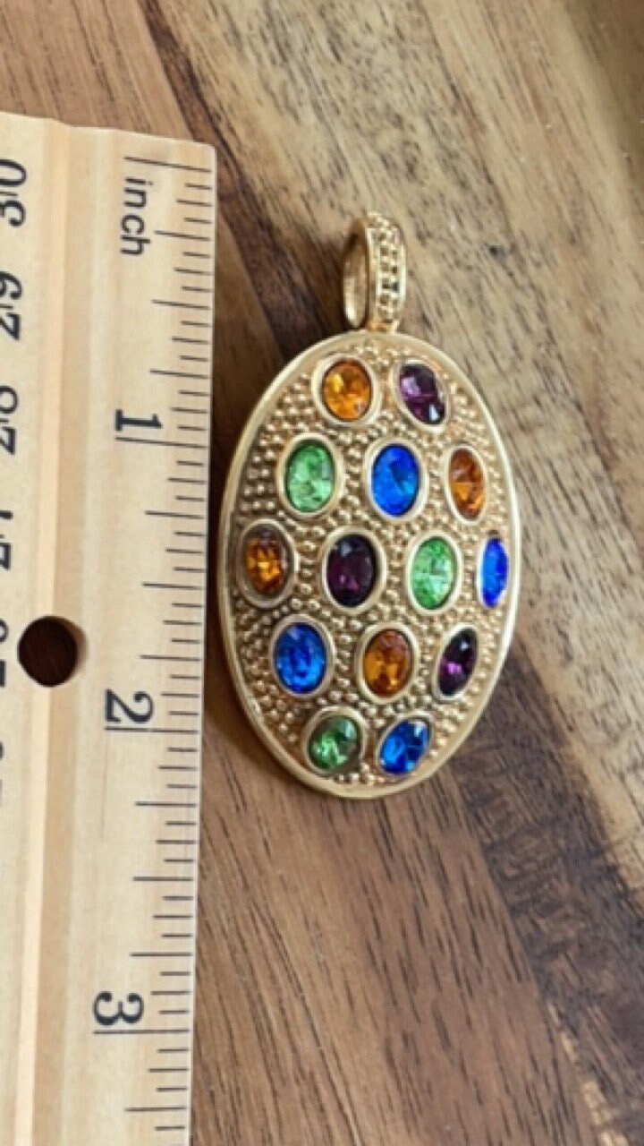 Swan signed stunning vintage Swarovski inlaid crystal necklace pendant