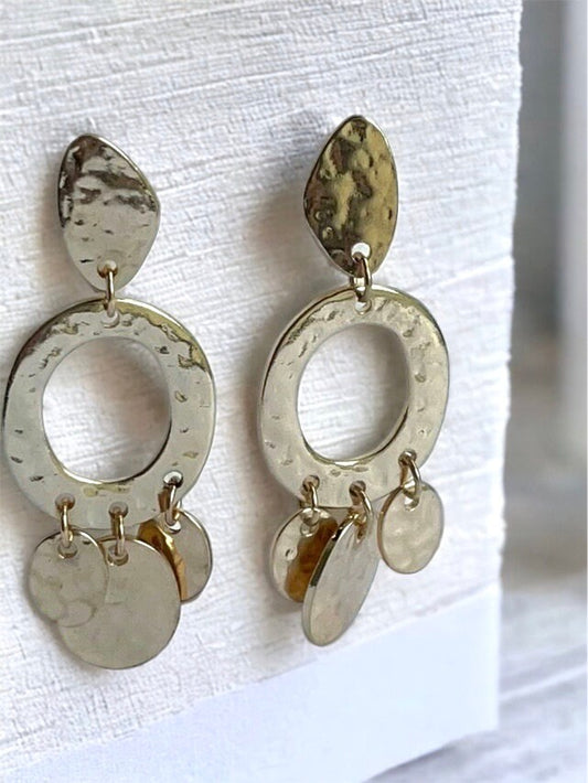Stunning vintage hammered goldtone metal vintage hoop and dangle geometrical earrings
