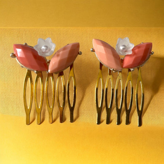 Small handmade Vintage Peach Leaf Hair Combs – Upcycled retro peach Leaves & White Flowers with Faux Pearls (Set of 2)