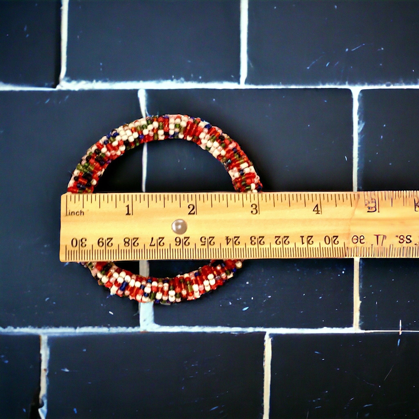 Seed beaded vintage bangle bracelet - Shades of red, white and dark navy blue