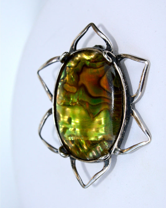 Stunning vintage sterling silver pin with green abalone