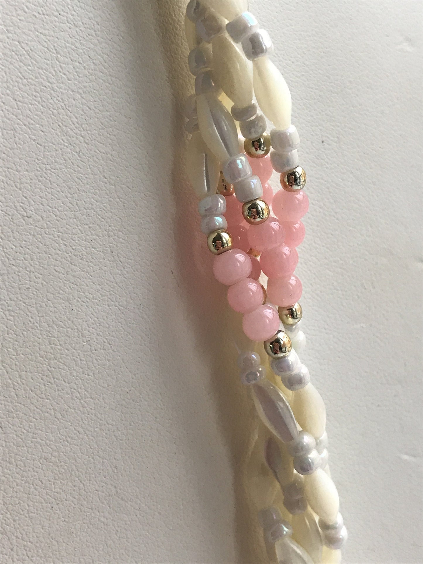Stunning rose quartz and pearl long vintage necklace