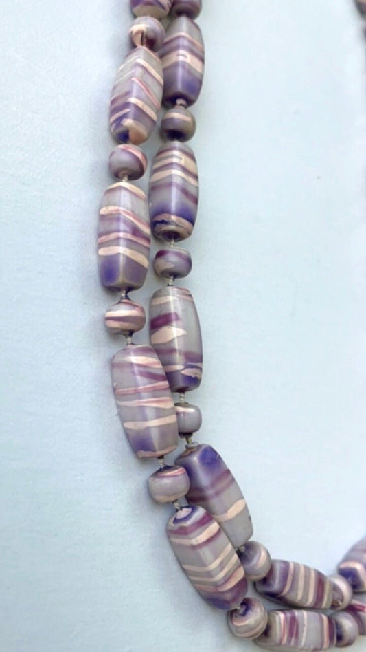 Very unique vintage necklace swirls of color - light purple, cream