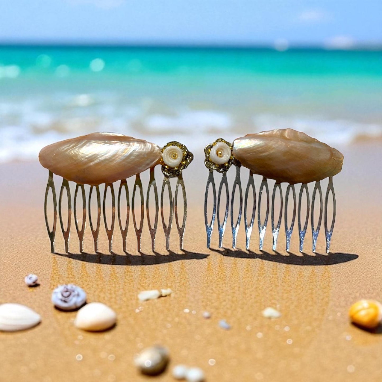 Stunning handmade Mother of Pearl Hair Combs – Vintage Floral Hair Accessories, Bridal Hair Comb Set