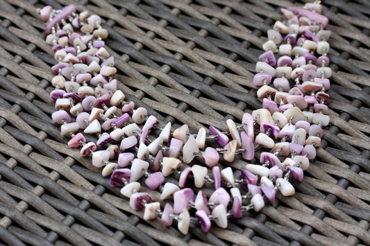 Stunning 5-stranded vintage necklace - with purple lavender mother of pearl gemstone chips and silvertone glass seed beads - beach themed