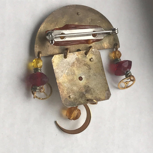 Unique mixed materials vintage pin - made out of watch parts - with lion and beads