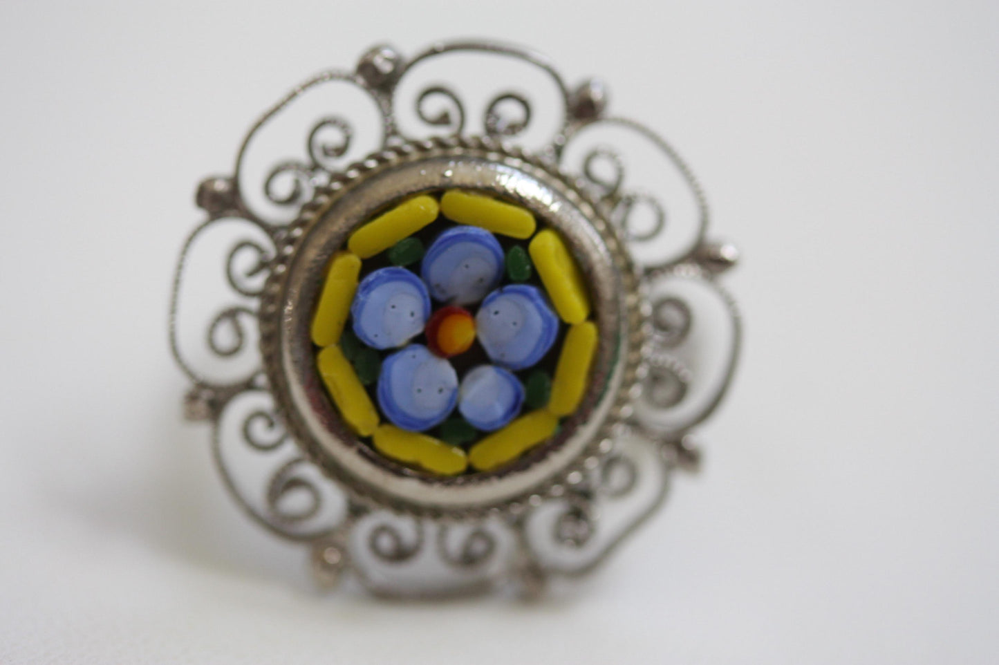Stunning vintage mosaic flower ring - adjustable