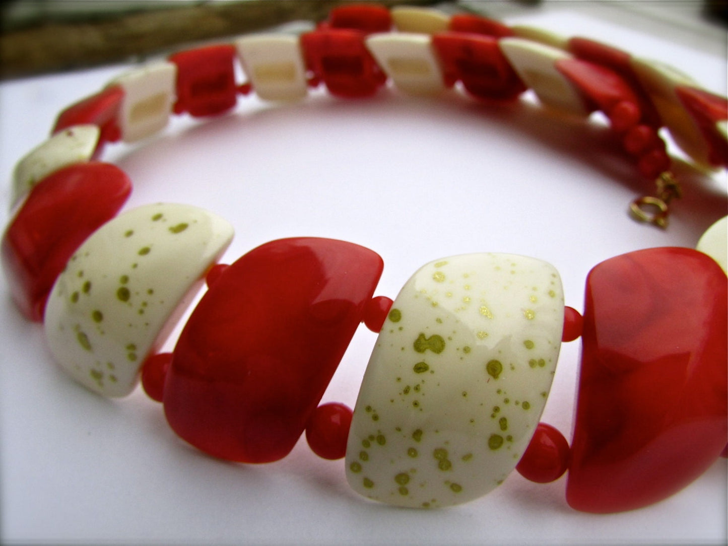 Fabulous vintage necklace - red and creamy white - perfect for the holidays.
