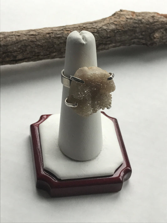 Stunning and unique adjustable vintage Druzy Gem Crystal Mineral Geode ring