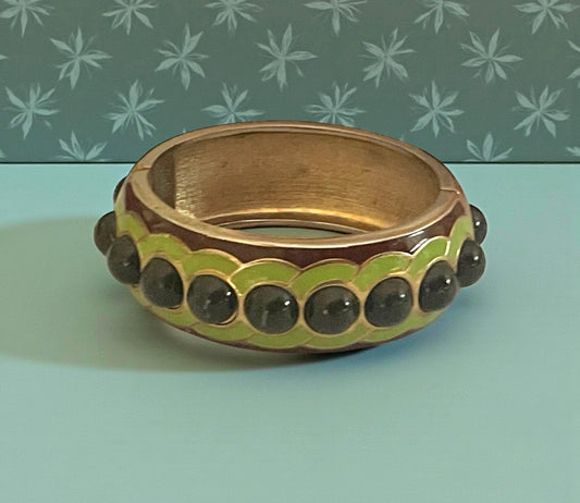 Vintage Green Enamel Clamper Bracelet with Black Cabochon Stones | Gold Tone Hinged Bangle | Retro Statement Jewelry
