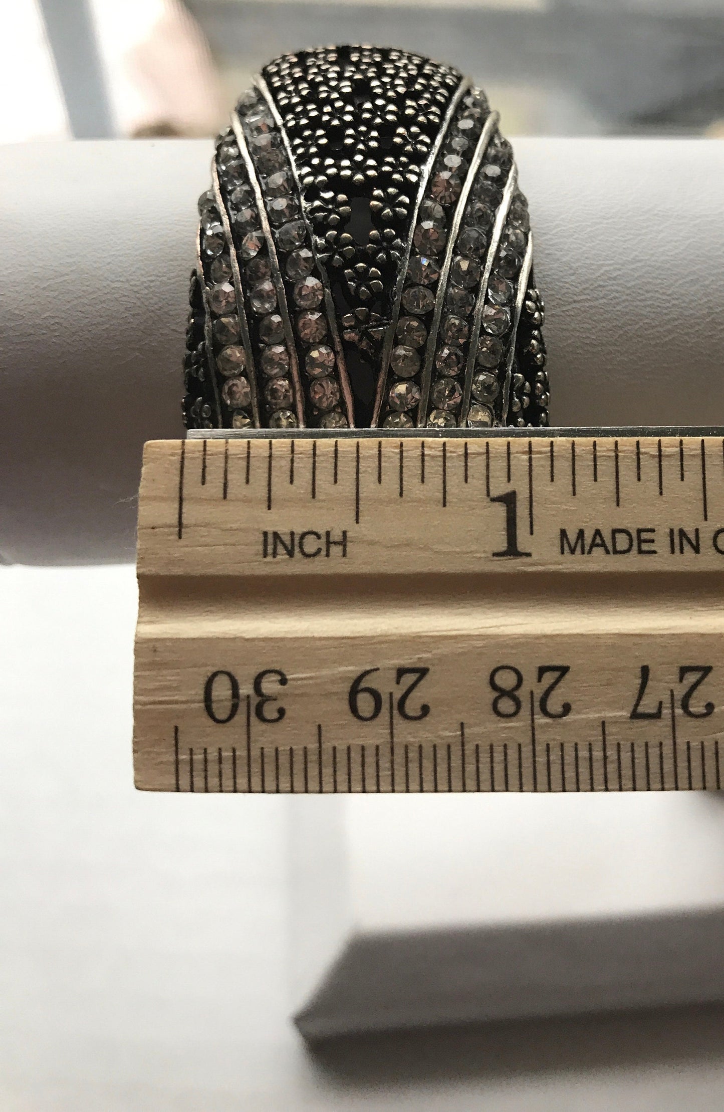 Stunning vintage clamper bracelet