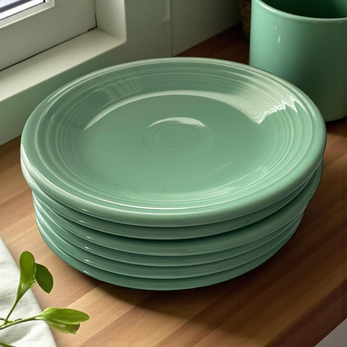 Set of 6 Vintage Homer Laughlin Fiesta Green Plates 7.25" • Classic Fiestaware Luncheon Plates