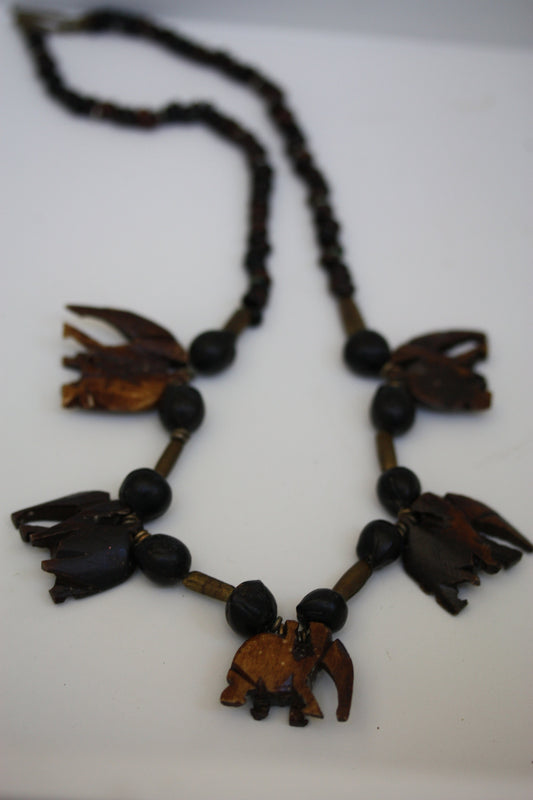 Unique carved elephant vintage necklace