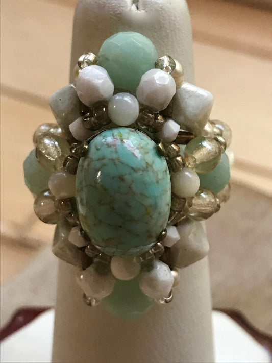 Stunning handmade hand beaded vintage ring - beadwork, bead weaving, seed beads