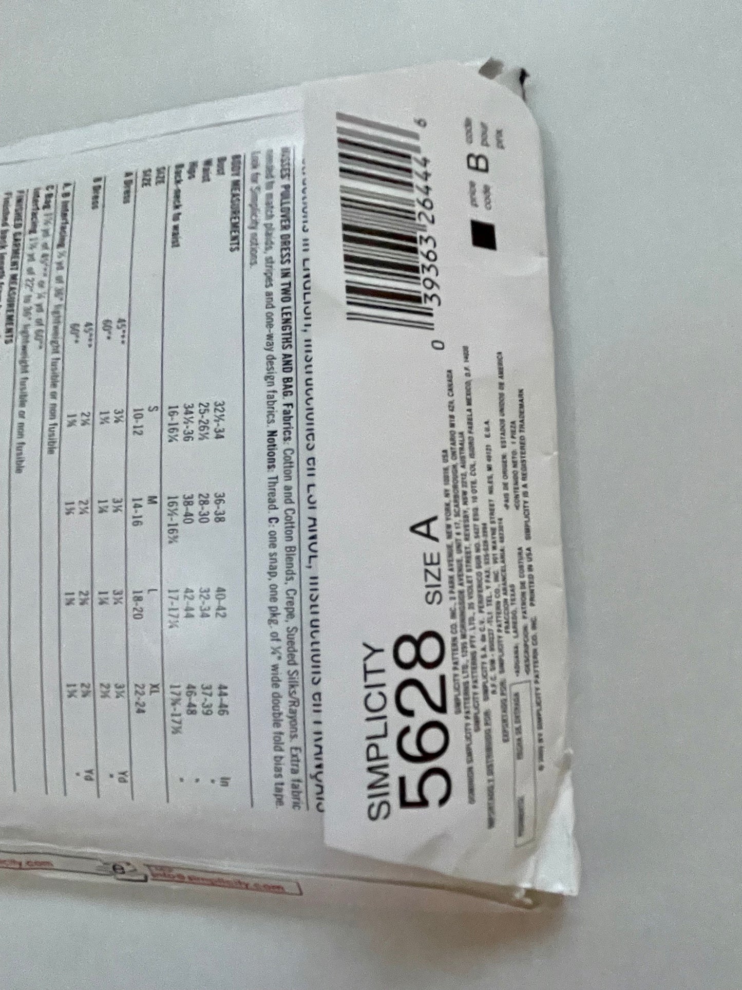 UNCUT Sewing Pattern - Simplicity Pattern 5628 Misses Pullover Dress in Two Lengths, and Bag - Size Small, Medium, Large, XLarge