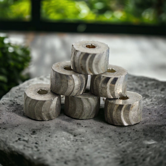 Vintage etched metal spacer beads - Approx. 5 mm