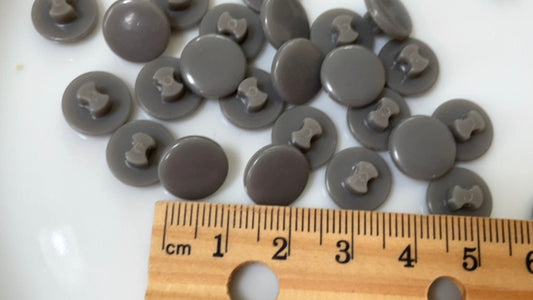 Lot of light silver gray 12 mm vintage buttons