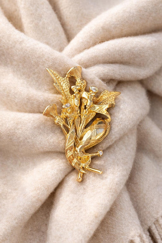Vintage Gold Thistle Brooch Rhinestone Scottish Thistle Pin Gold Tone Floral Brooch Vintage Costume Jewelry Gift for Her