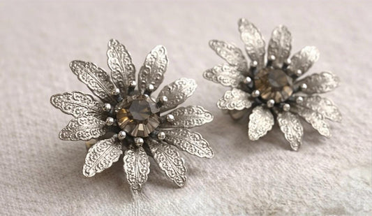 Vintage Judy Lee Rhinestone Flower Clip Earrings Silver Tone Floral Statement Mid Century Designer Signed Retro 1950s 1960s Jewelry