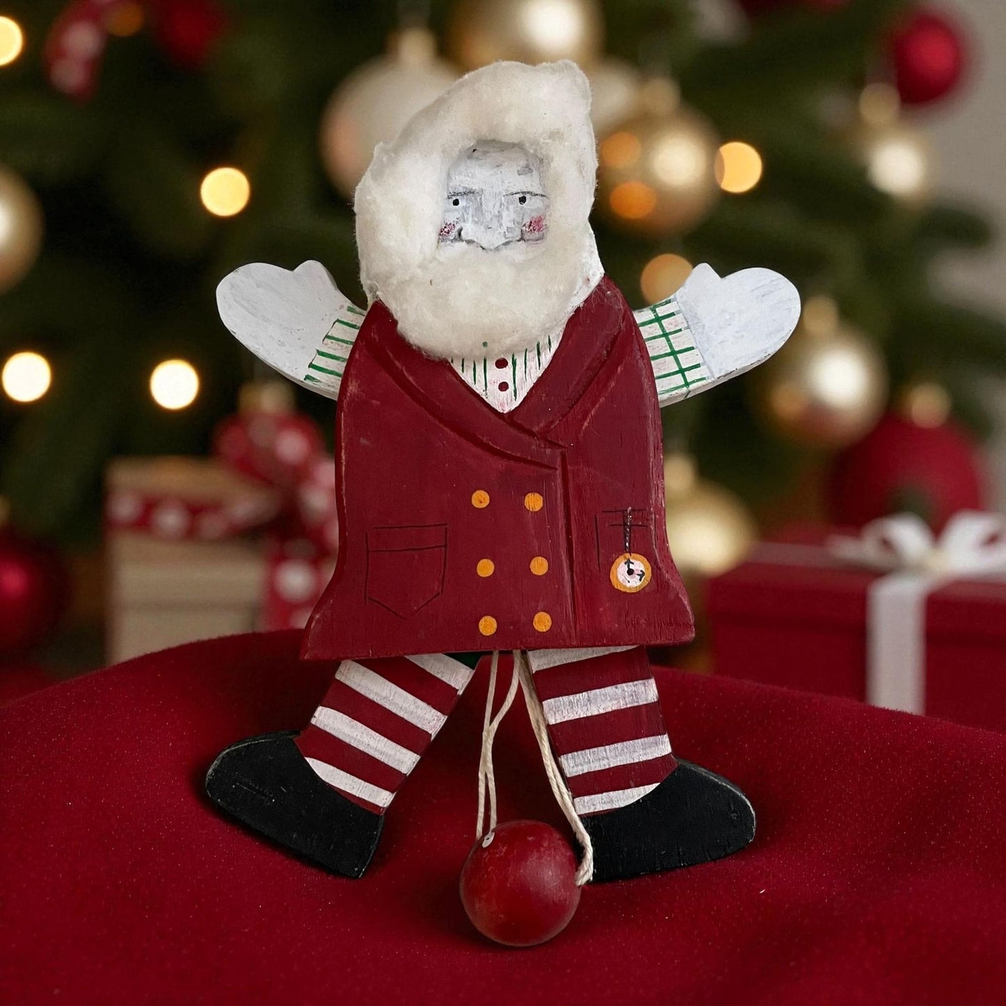 Vintage Silvestri Santa Pull Toy Ornament – Retro Christmas Collectible