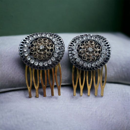 Pair of rhinestone studded 1" hair clips