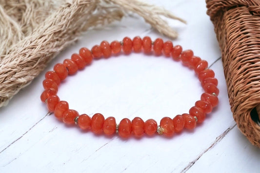Simple vintage orange beaded bracelet