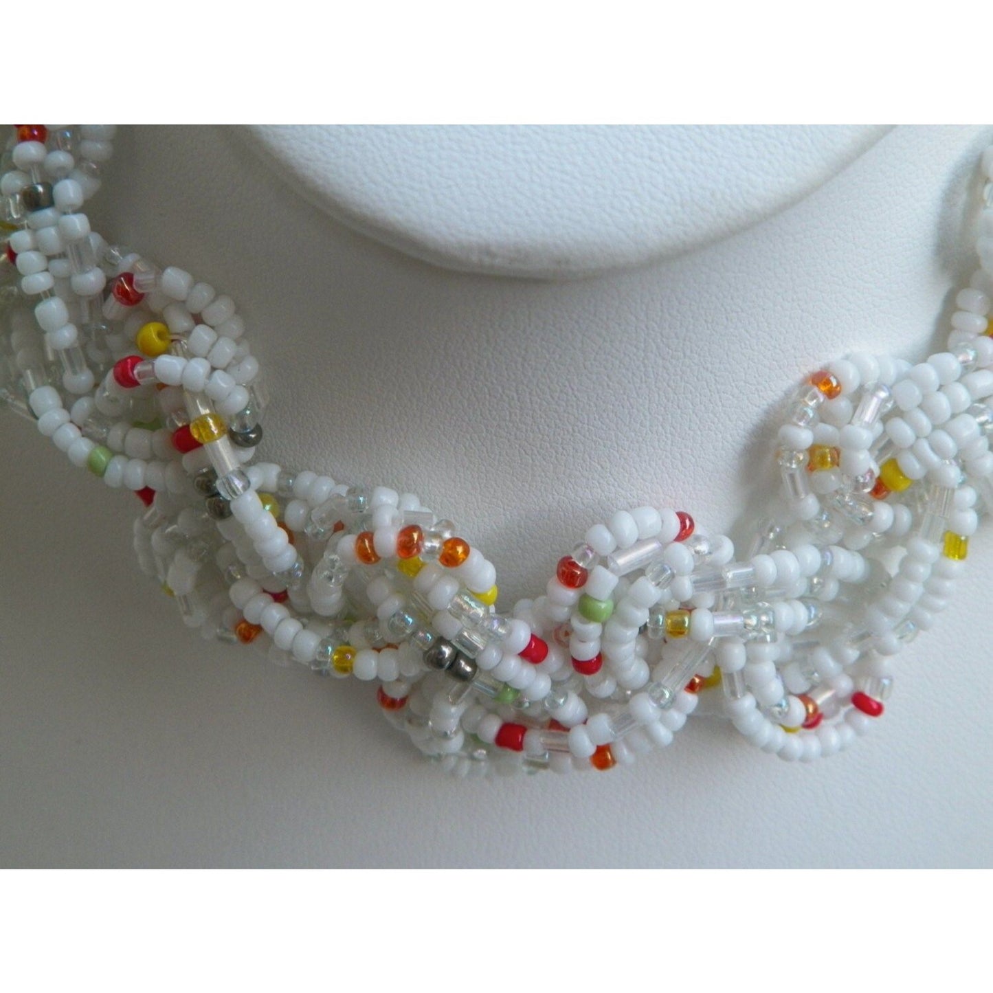 Stunning seed bead handmade vintage necklace