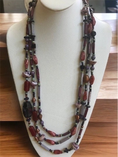 Stunning & unique vintage mixed material, multi-strand vintage necklace