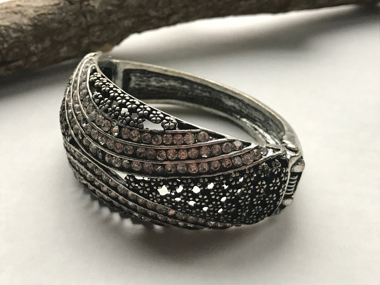 Stunning vintage clamper bracelet