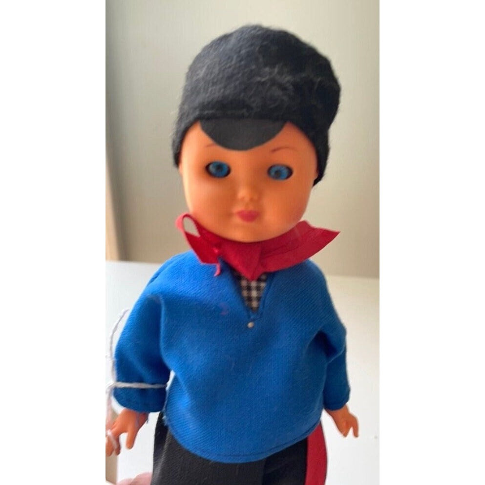 Stunning vintage collectible doll - unsure of country of origin