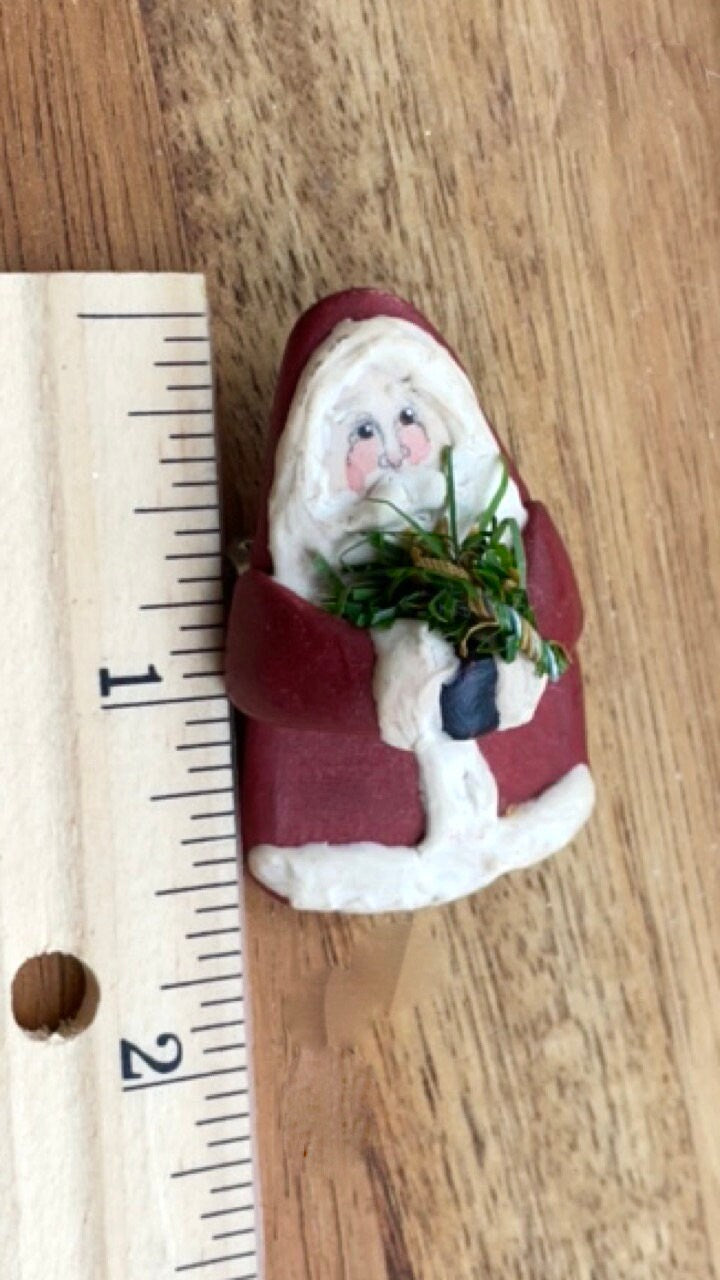 Vintage Santa Claus Christmas pin - handmade out of clay/paint - artist signed