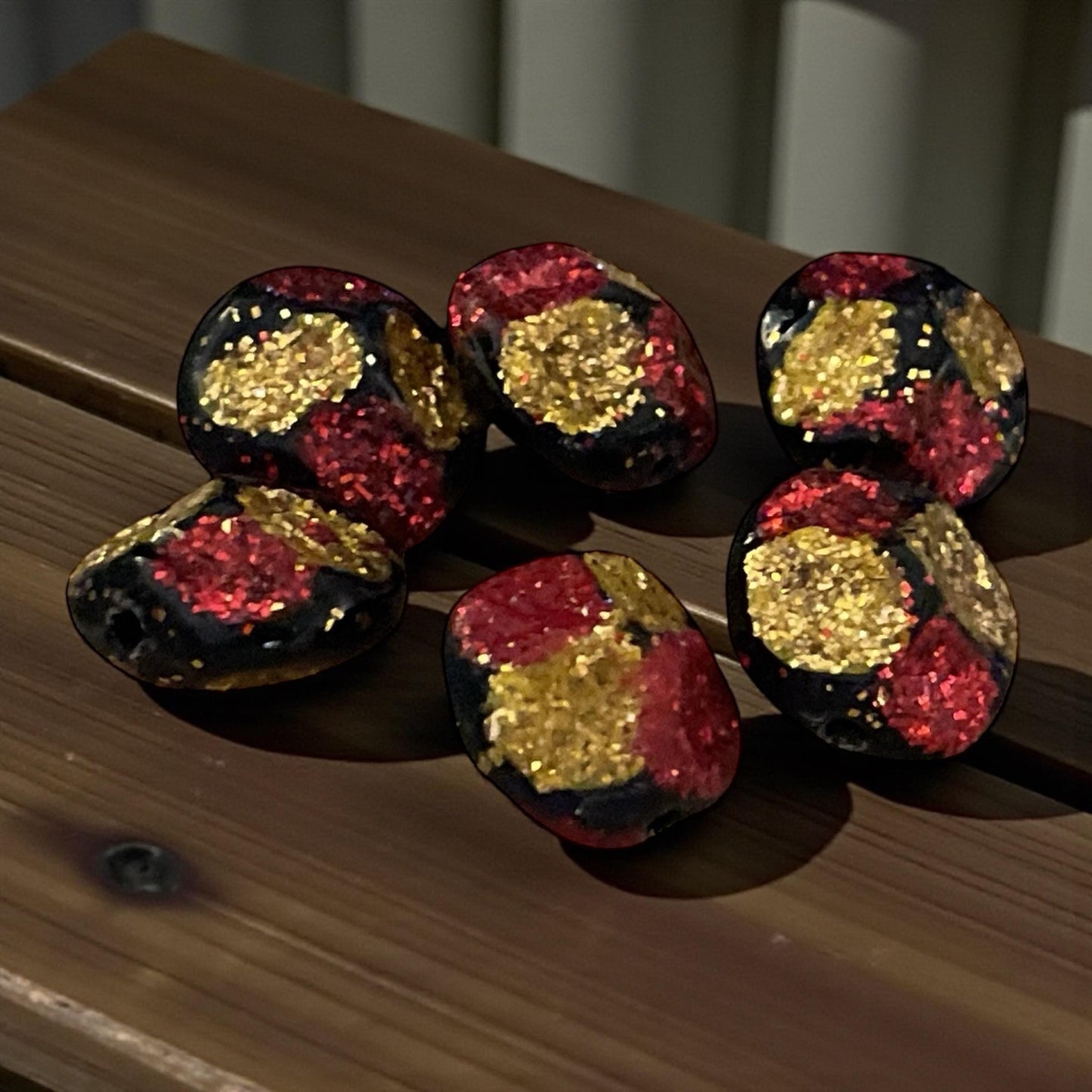 Vintage Red & Gold Glitter on uniquely shaped black Beads – for Jewelry Making