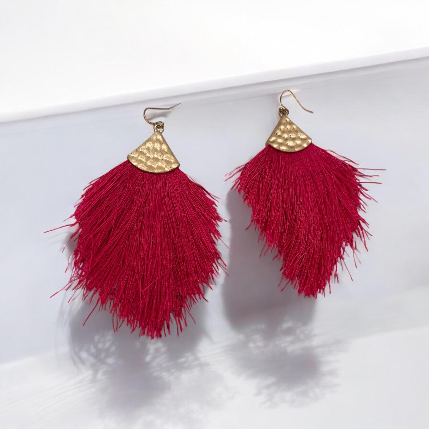 Stunning vintage pink and gold tassel dangle earrings