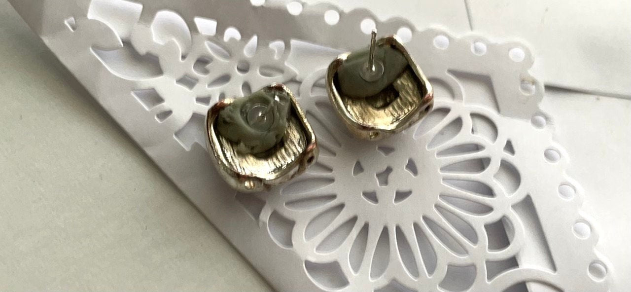 Beautiful marcasite stud earrings - Please read description