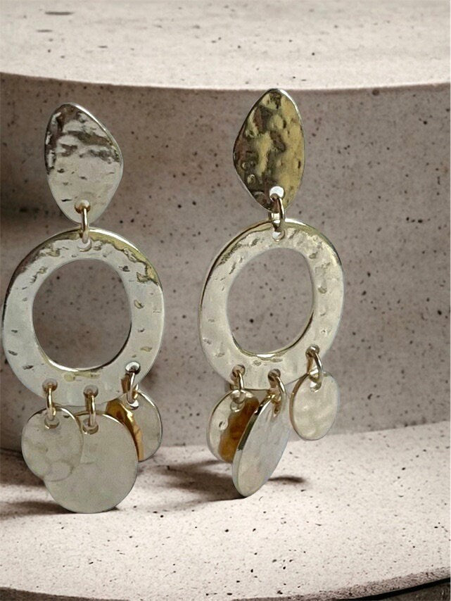 Stunning vintage hammered goldtone metal vintage hoop and dangle geometrical earrings