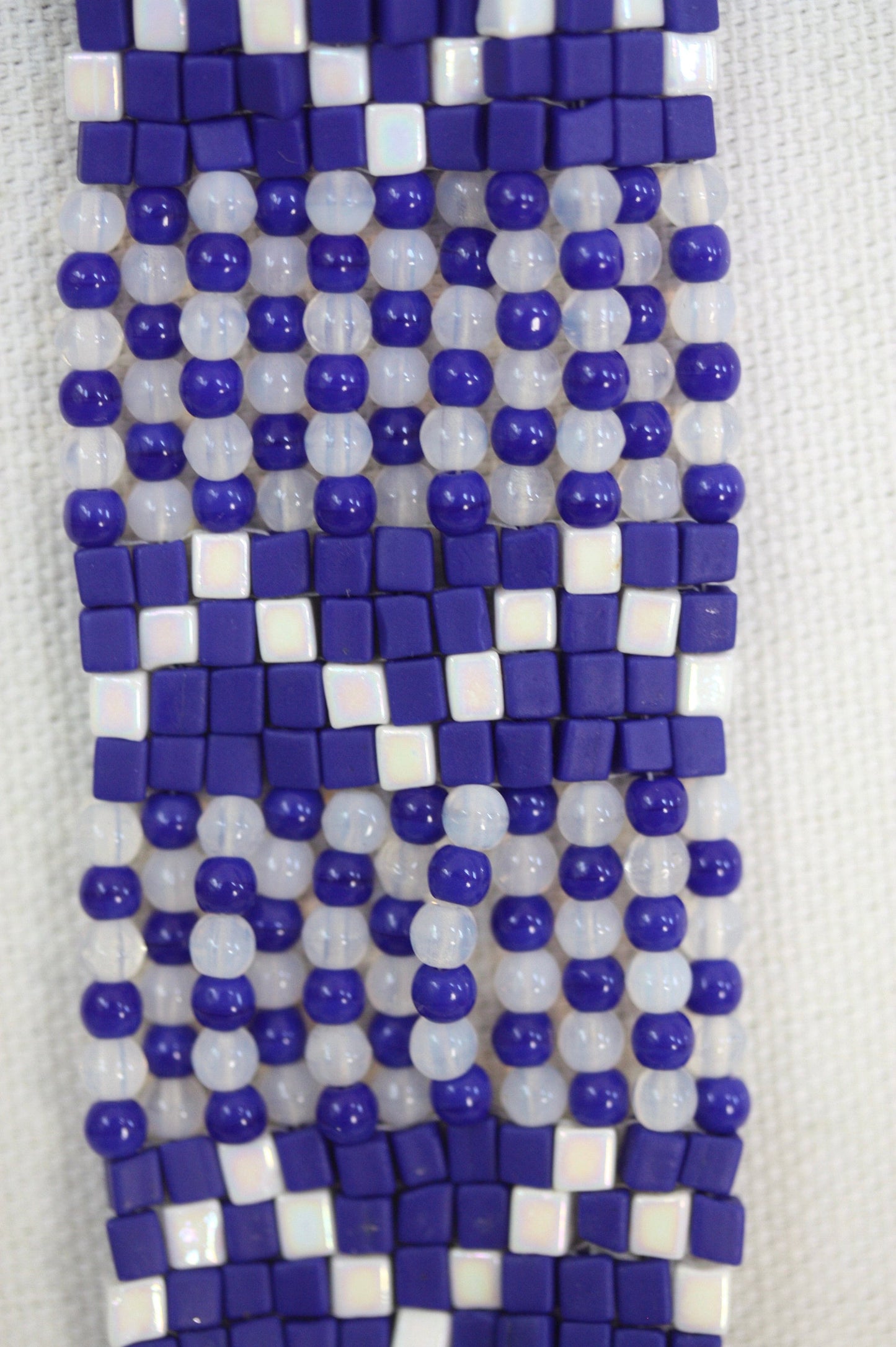 Stunning blue and white vintage beadwork bracelet - all handmade, magnificent pattern