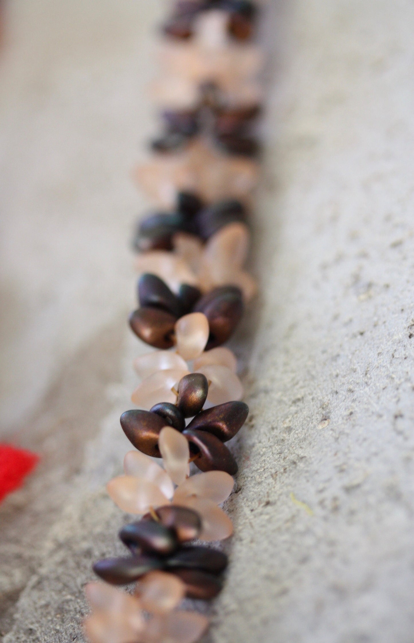 Stunning brown and pink leaf shaped glass bead handmade vintage bracelet
