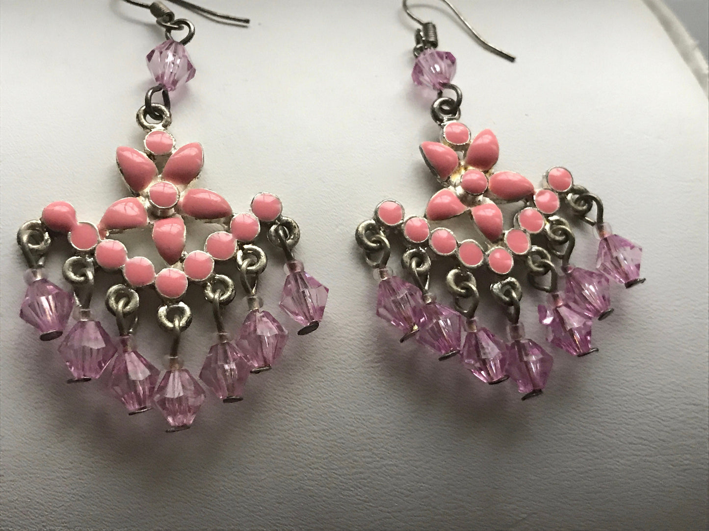 Chandelier style cute pink vintage dangle earrings