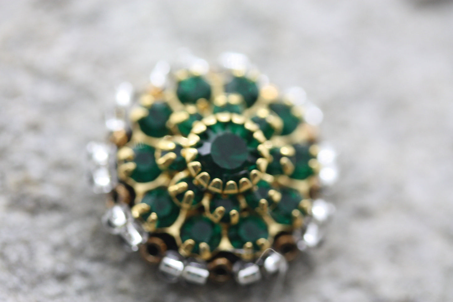Handmade beadwork and mixed material emerald green and rhinestone tiny necklace pendant