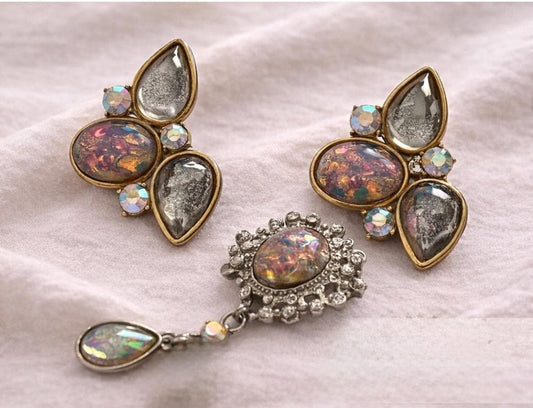 Vintage Art Glass & Opalescent Aurora Borealis Rhinestone Jewelry – Earrings, Pin or Full Set – Iridescent Cabochon Statement Pieces