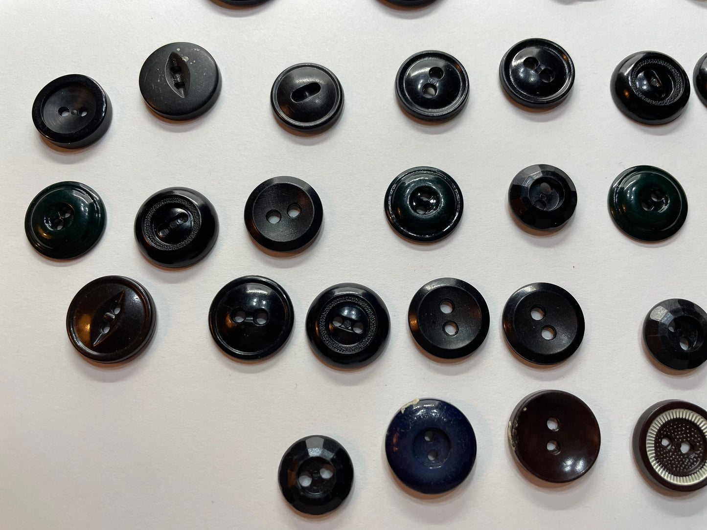 Lot of black and dark shaded vintage buttons
