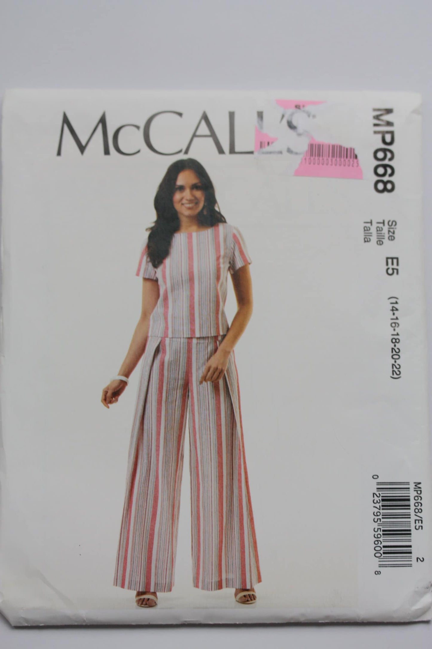 UNCUT Sewing Pattern - Mp668 Misses Top and Pants Sizes 14 - 22