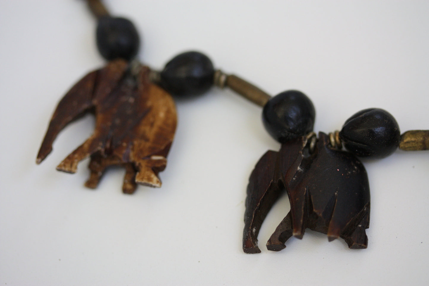 Unique carved elephant vintage necklace