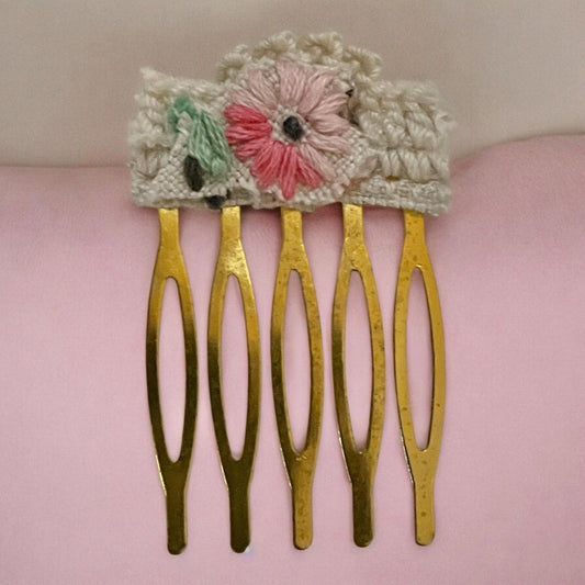 Floral hair comb handmade with embroidery and lace salvaged from vintage linens