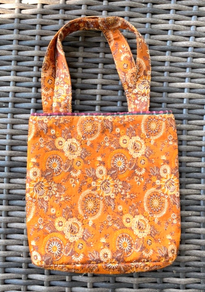 Embroidered Handbag - Petro Zillia Bag With Decorative Embroidery & Pocketed Lining