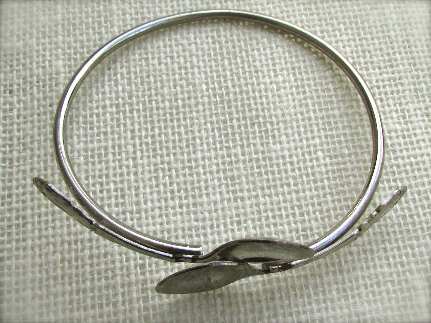 Very unique vintage bracelet made of intertwining little spoons - just a bit of a fixer upper - please read description