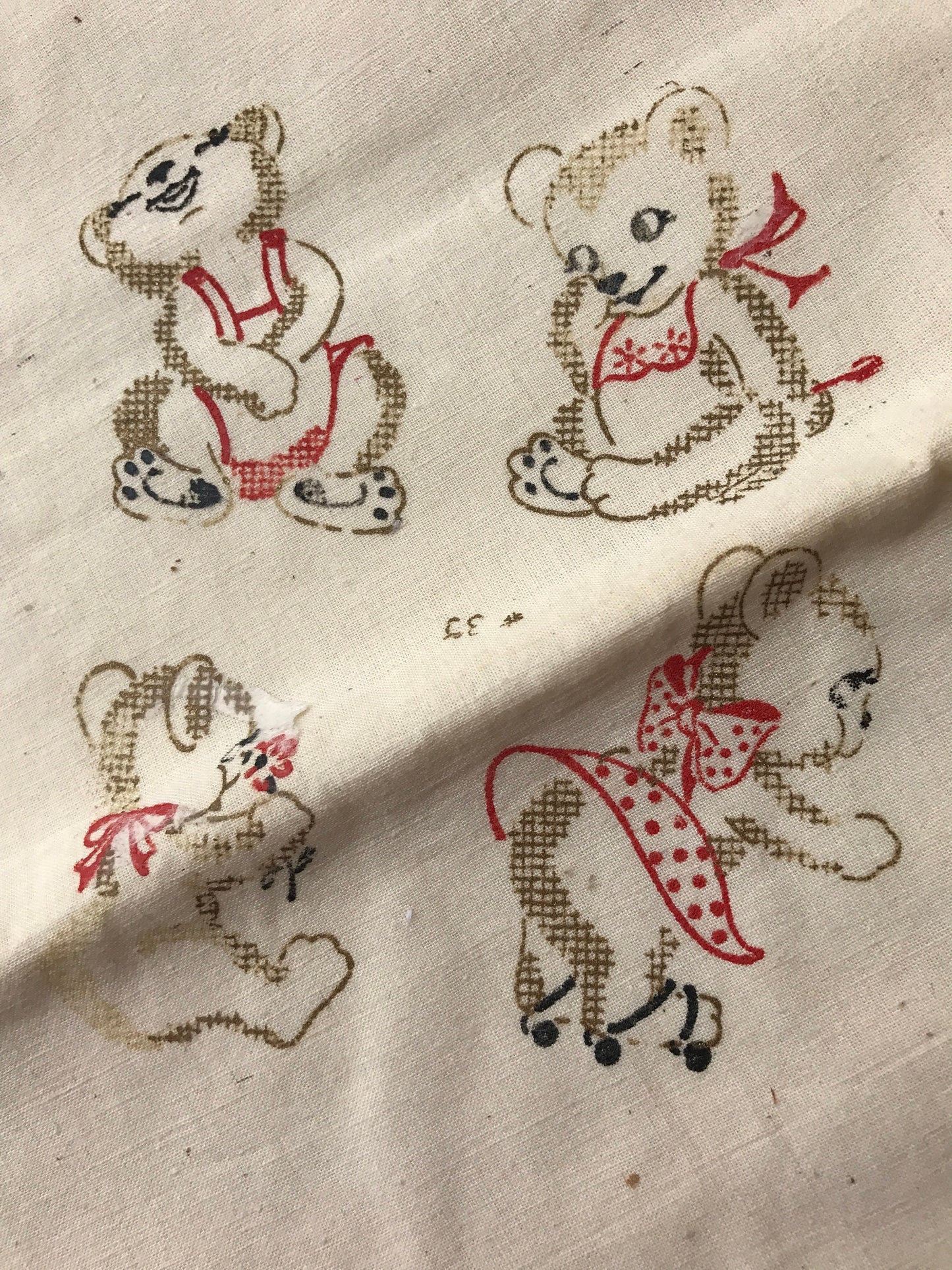 Absolutely charming vintage bear fabric - bears playing/laughing - can be finished as a pillowcase or other project