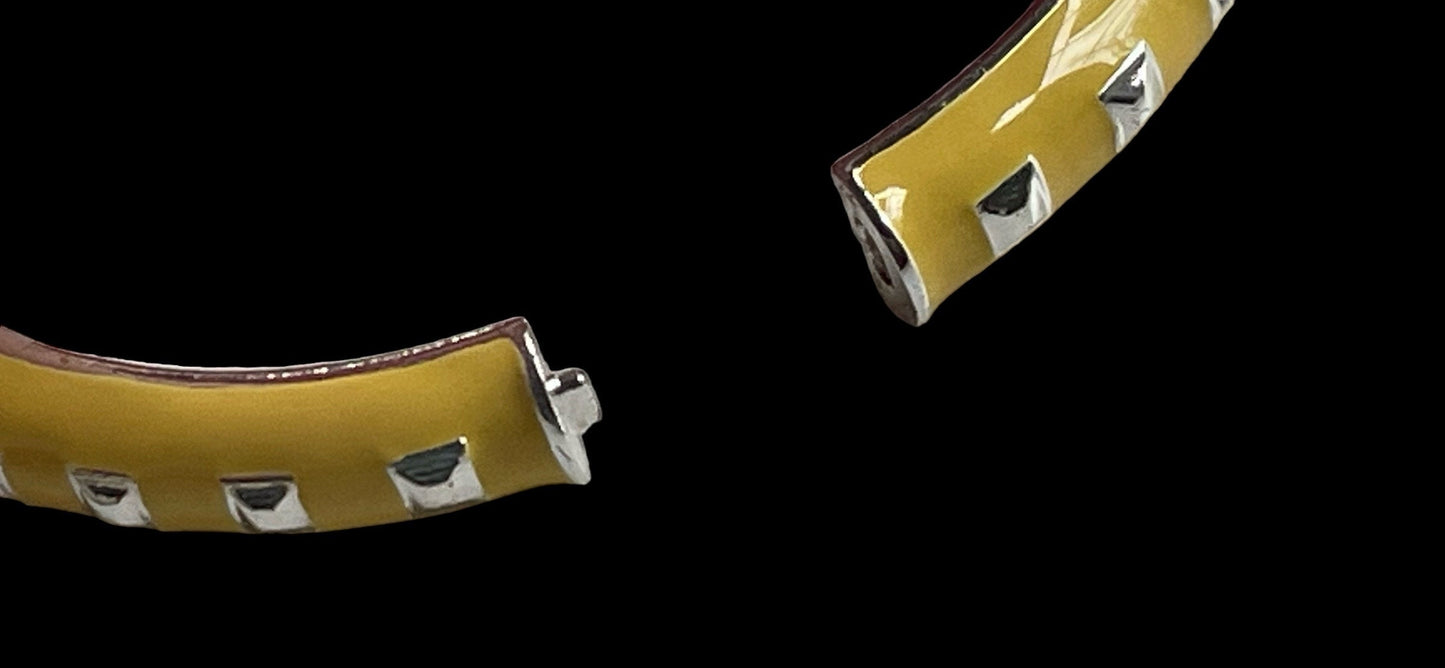 Yellow enamel vintage clamper bracelet