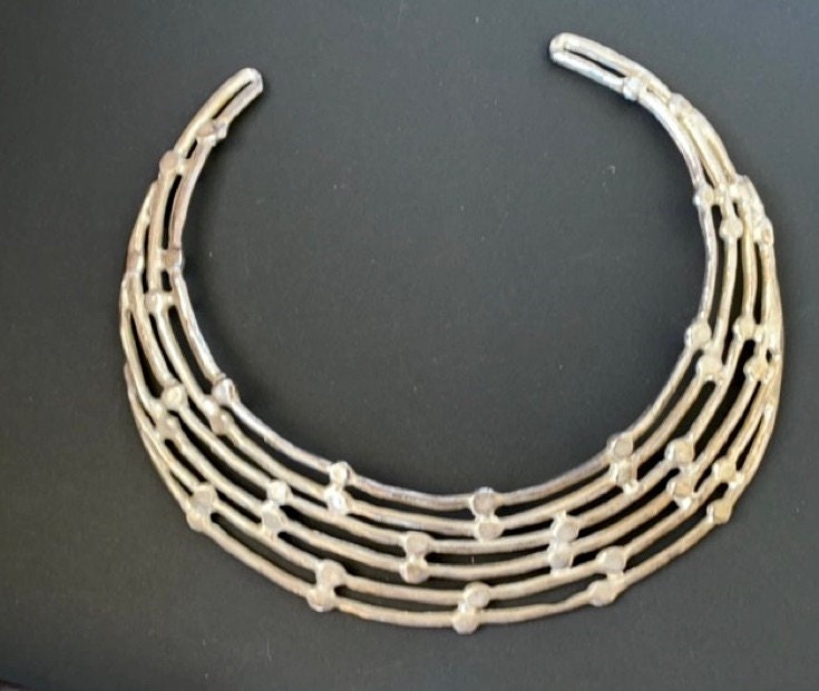 Stunning vintage choker necklace - unknown maker