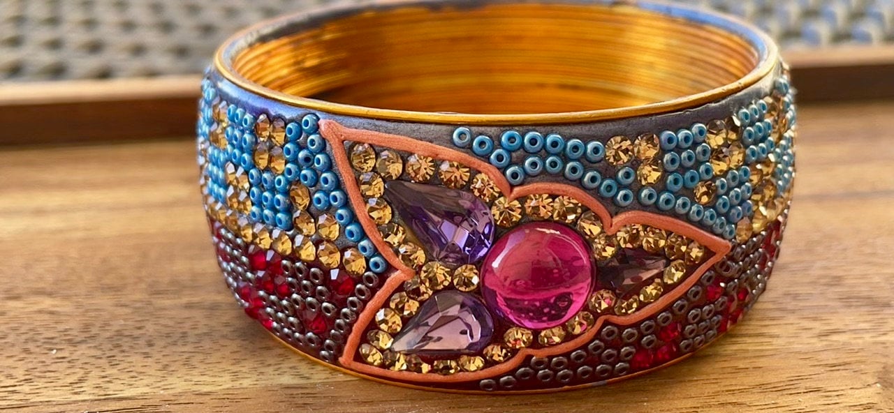 Stunning vintage Hyderabadi beaded bangle bracelet - made in India